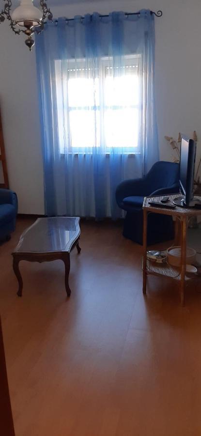 Apartamento Abril โกเวยา ภายนอก รูปภาพ