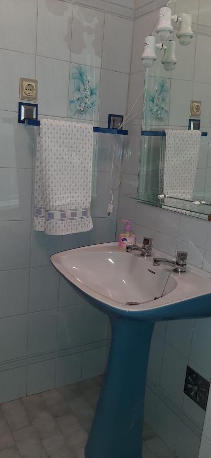 Apartamento Abril โกเวยา ภายนอก รูปภาพ